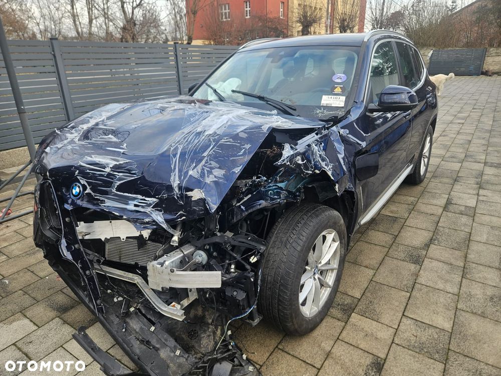 BMW X3 20 xDrive - 6