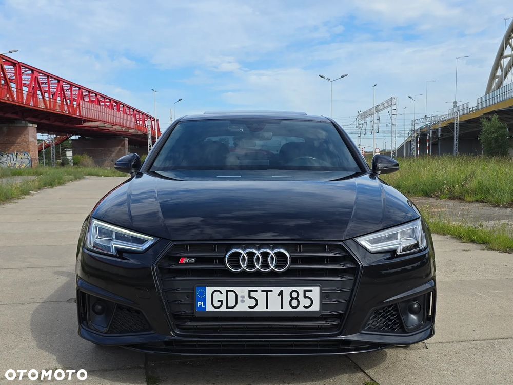 Audi S4 Limousine - 3