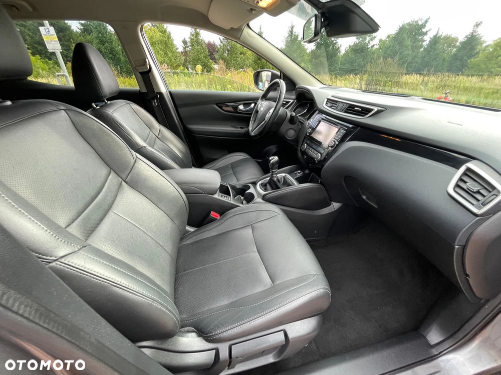 Nissan Qashqai 1.6 DIG-T 360 - 13