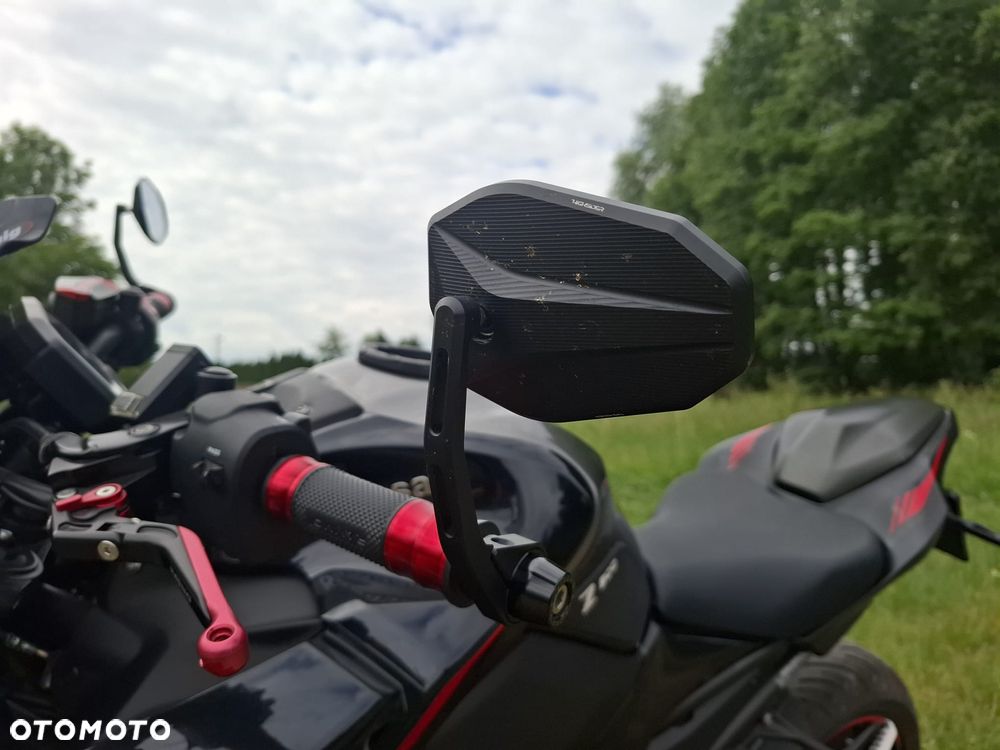 Kawasaki Z 900 - 10