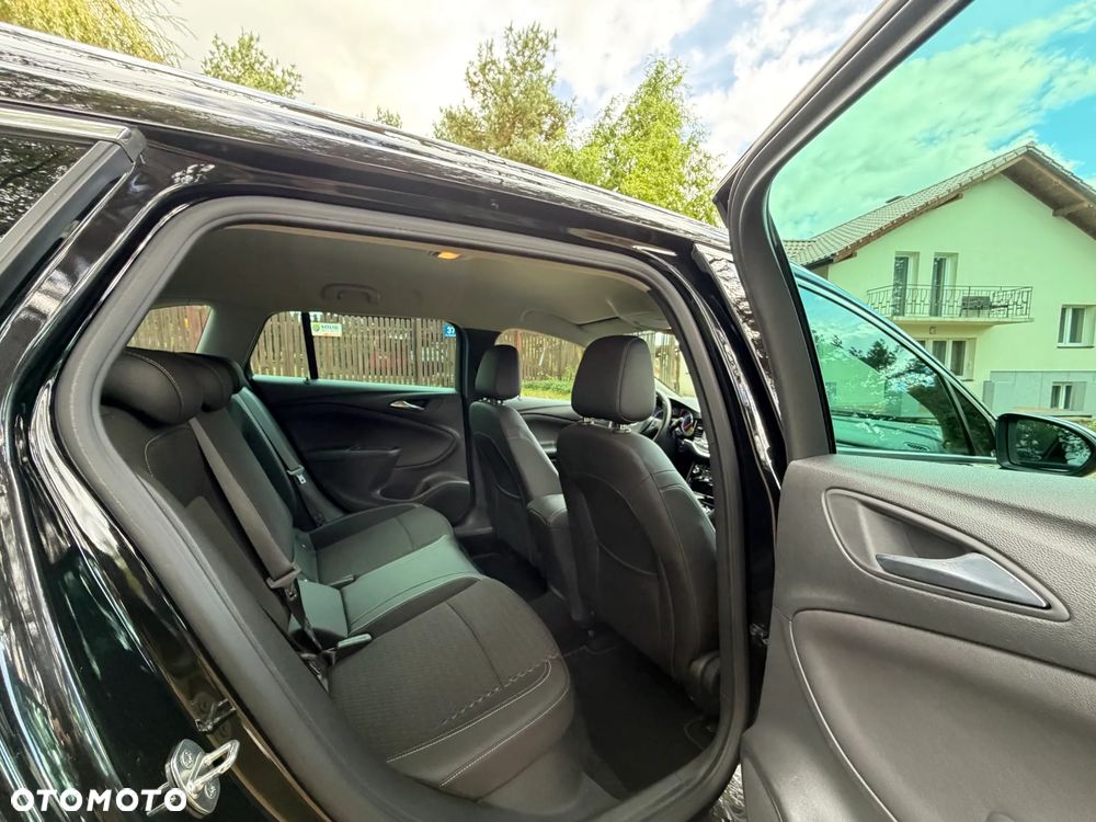 Opel Astra 1.4 Turbo Start/Stop Innovation - 32