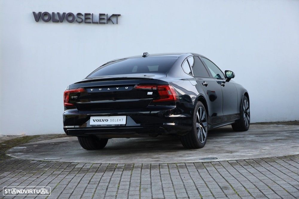 Volvo S90 - 33