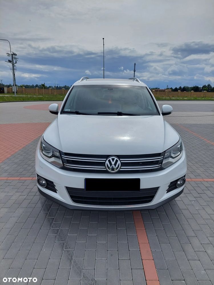 Volkswagen Tiguan 2.0 TDI DPF BlueMotion Technology Exclusive - 8