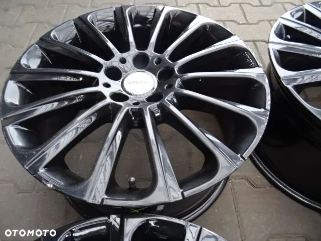 5x112  2x8Jx18 ET35 i 2x 9Jx18 ET45 do aut z rozstawem 112 - 10
