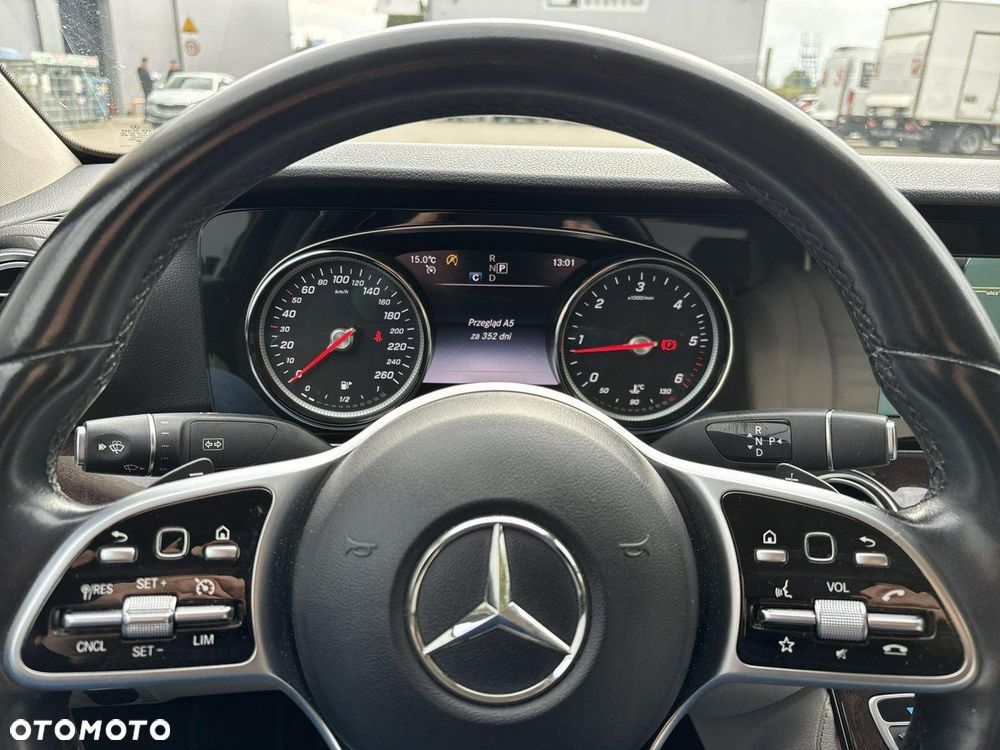 Mercedes-Benz Klasa E 200 d Business Edition 9G-TRONIC - 18