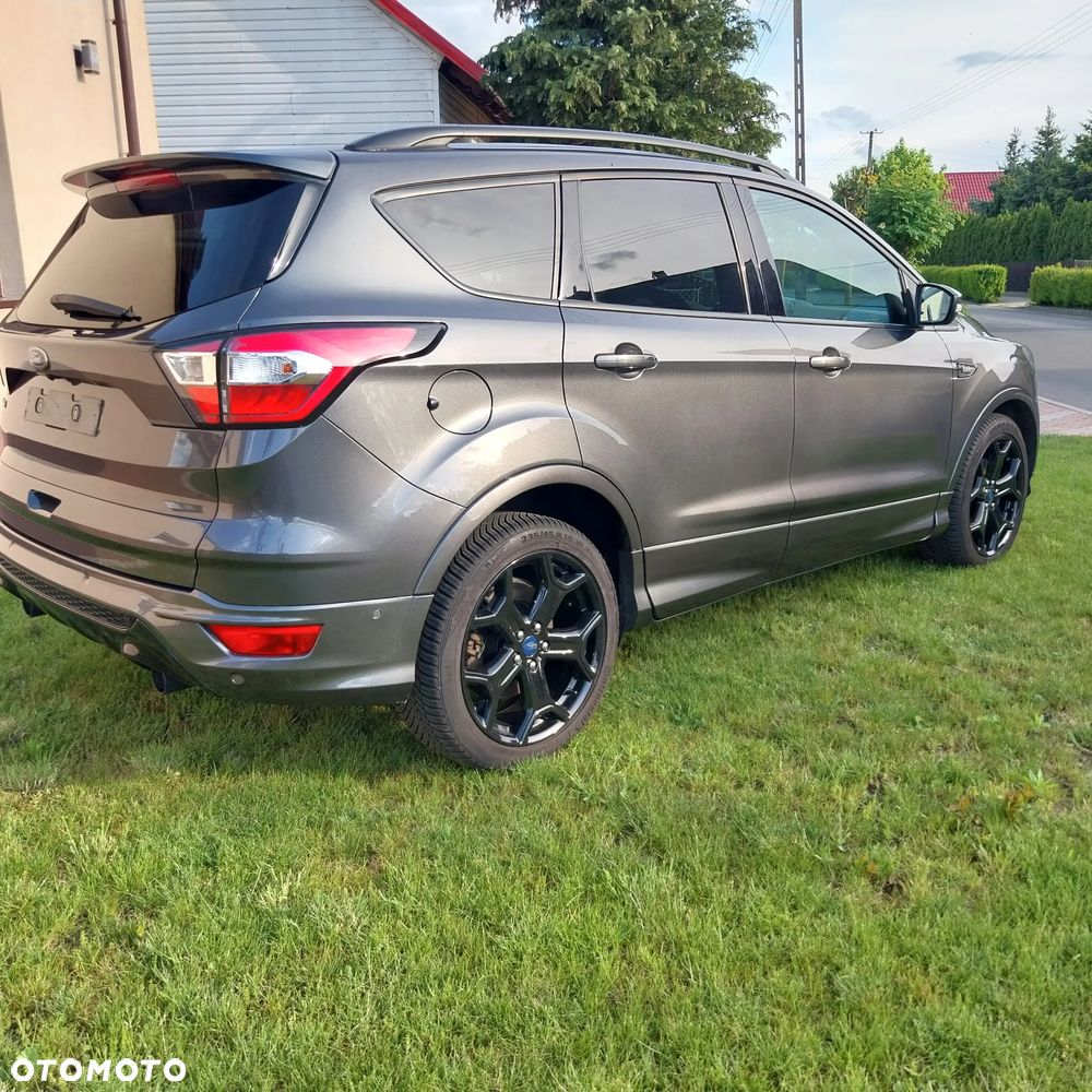 Ford Kuga 2.0 TDCi 4x4 ST-Line - 3