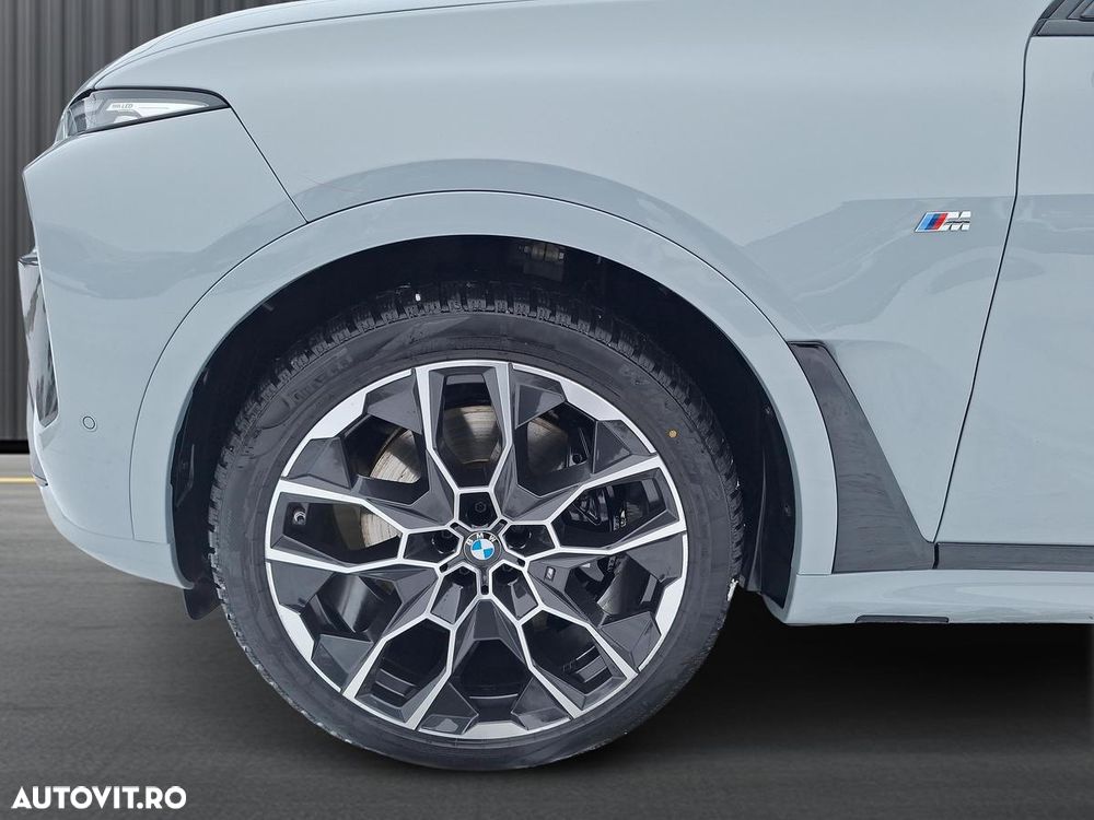 BMW X7 xDrive40i AT MHEV - 9