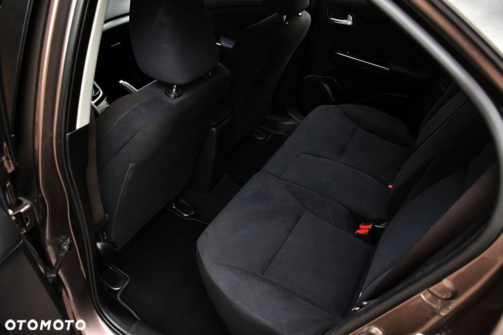 Honda Civic 1.8 Lifestyle - 8
