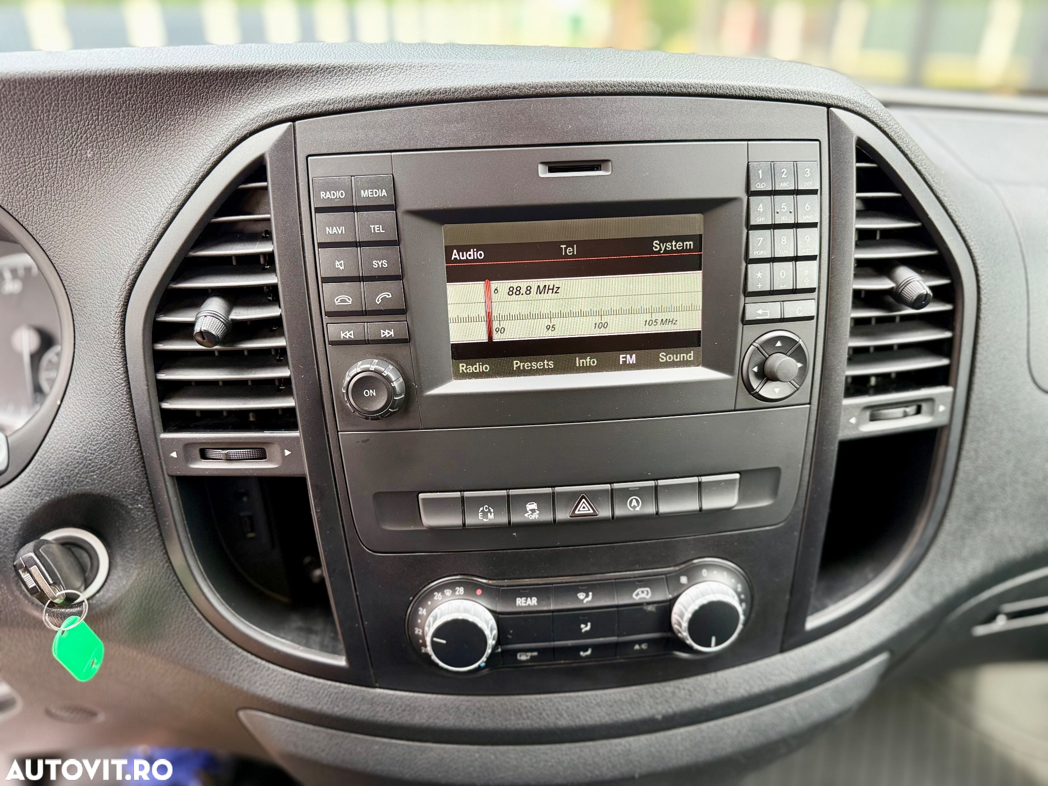 Mercedes-Benz Vito 119 CDI 4MATIC Tourer Lang Aut. EDITION - 19