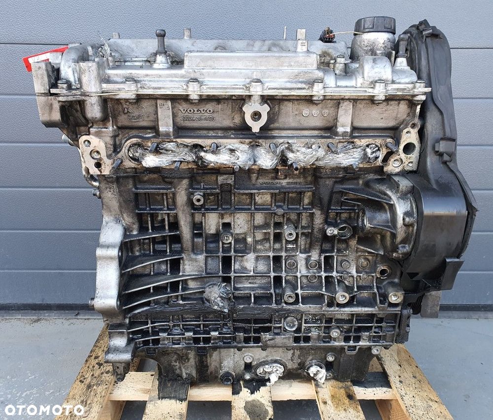 SILNIK D5244T VOLVO S60 XC70 S80 V70 II 2.4 D - 4