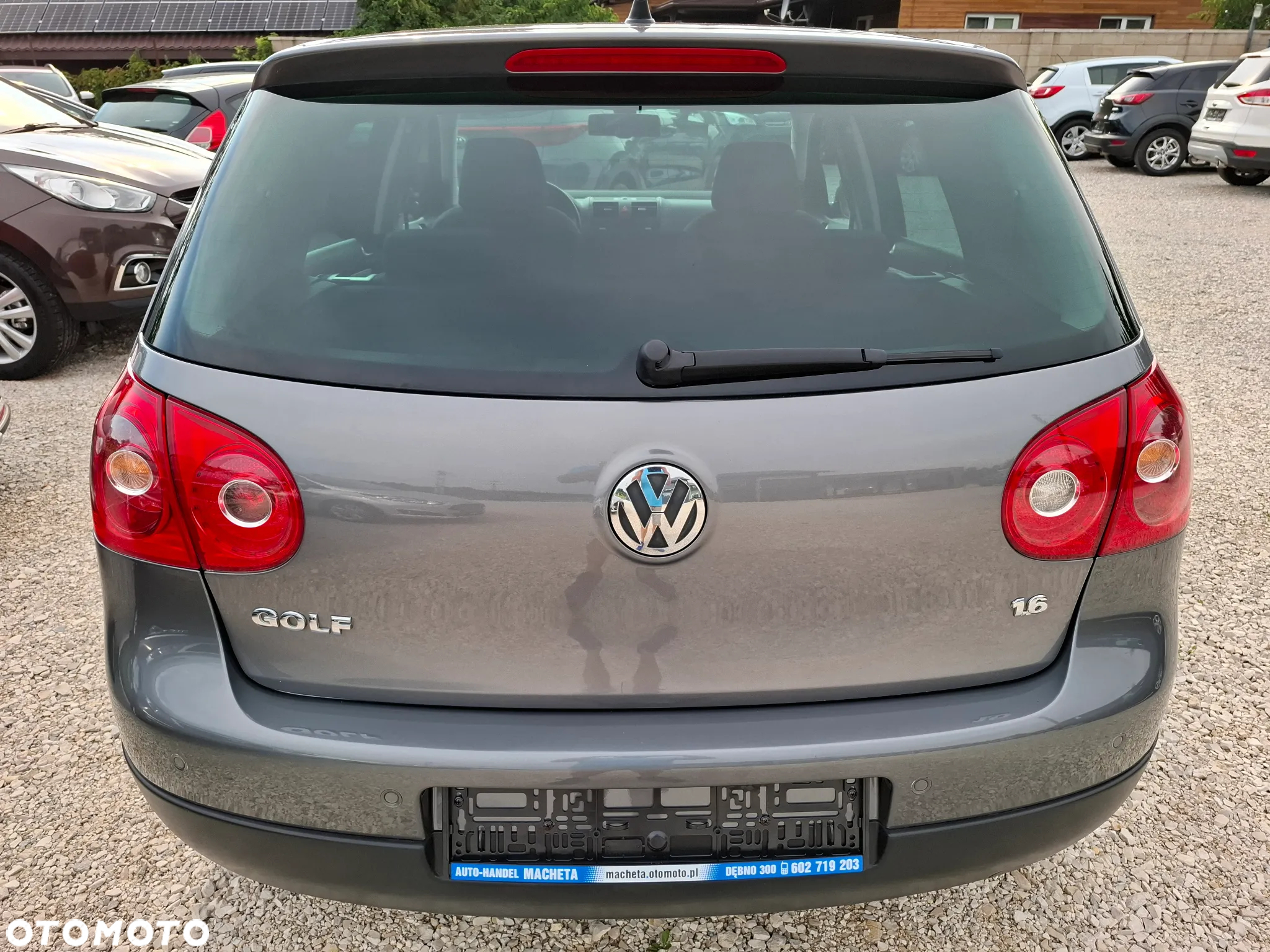 Volkswagen Golf 1.6 United - 9