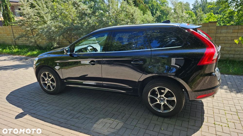 Volvo XC 60 D3 Drive-E Ocean Race - 1