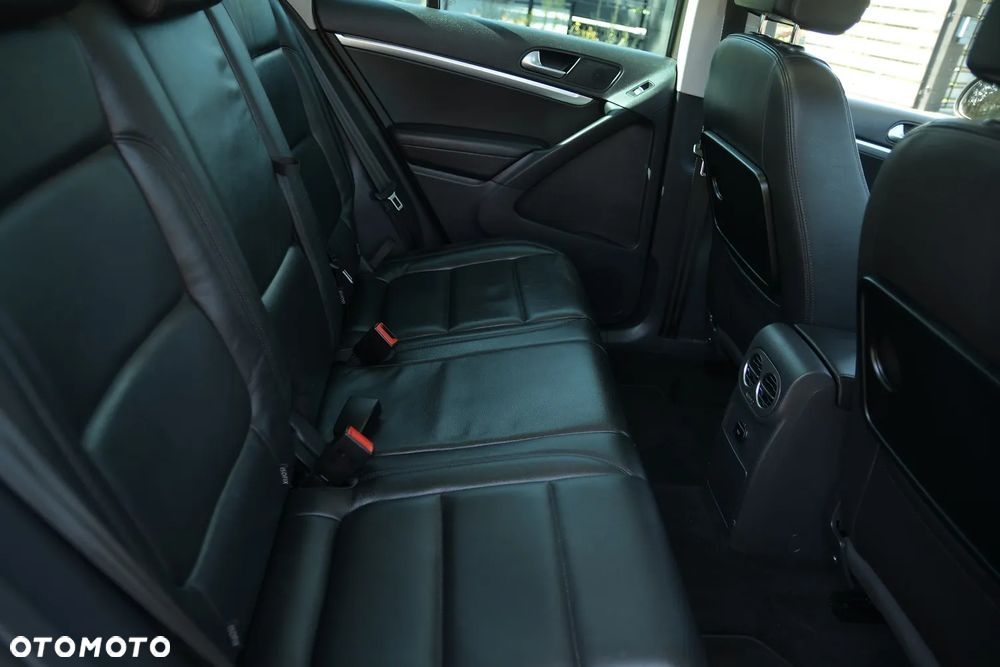 Volkswagen Tiguan - 21