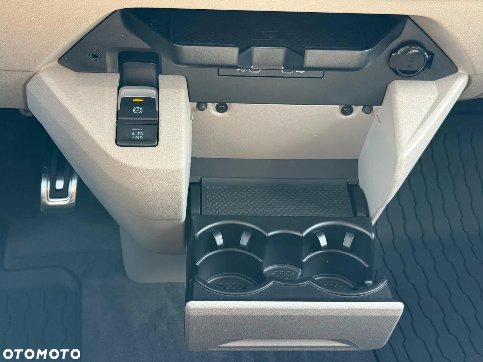 Volkswagen Multivan 2.0 TDI L2 Style DSG - 14
