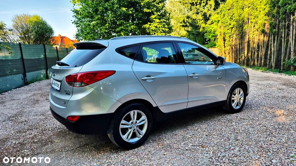 Hyundai ix35 1.6 2WD blue Style - 12