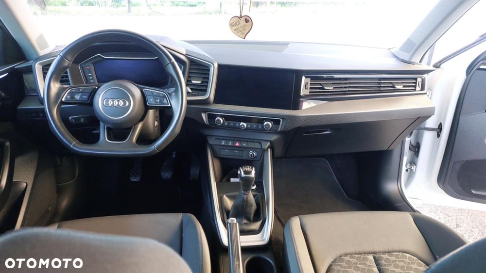 Audi A1 Sportback 25 TFSI S line - 30