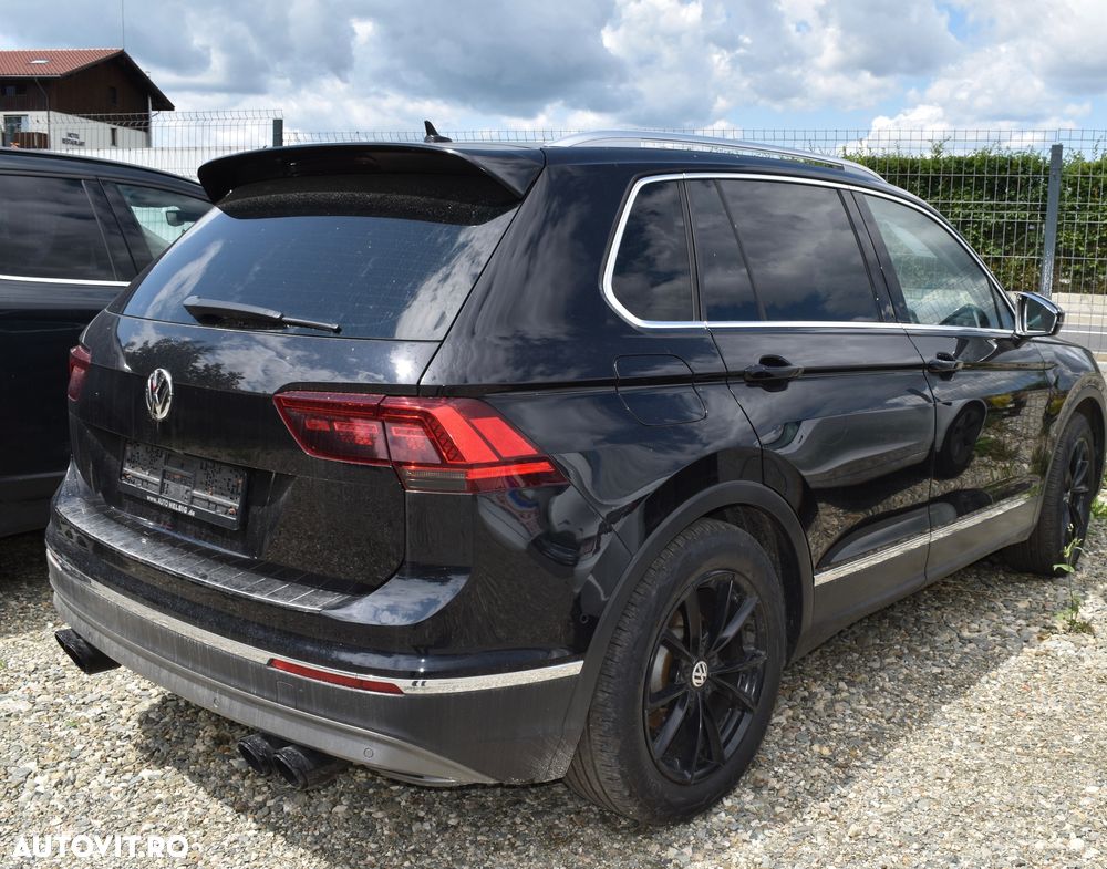 Volkswagen Tiguan - 13