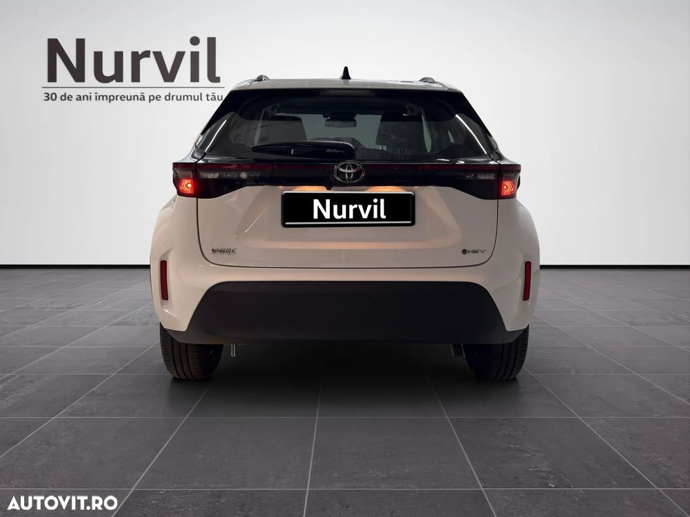 Toyota Yaris Cross 1.5 VVT-i HSD 4x2 Active - 5