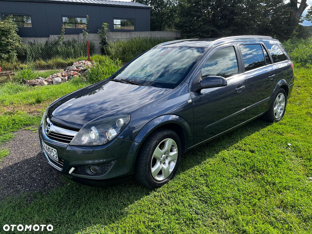 Opel Astra 1.8 Innovation - 1