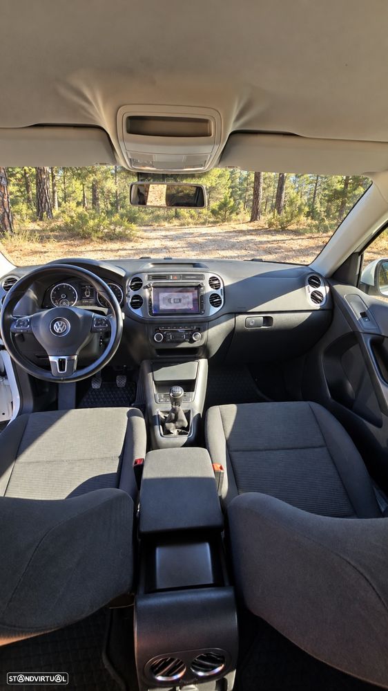 VW Tiguan 1.4 TSi Sport BlueMotion - 9