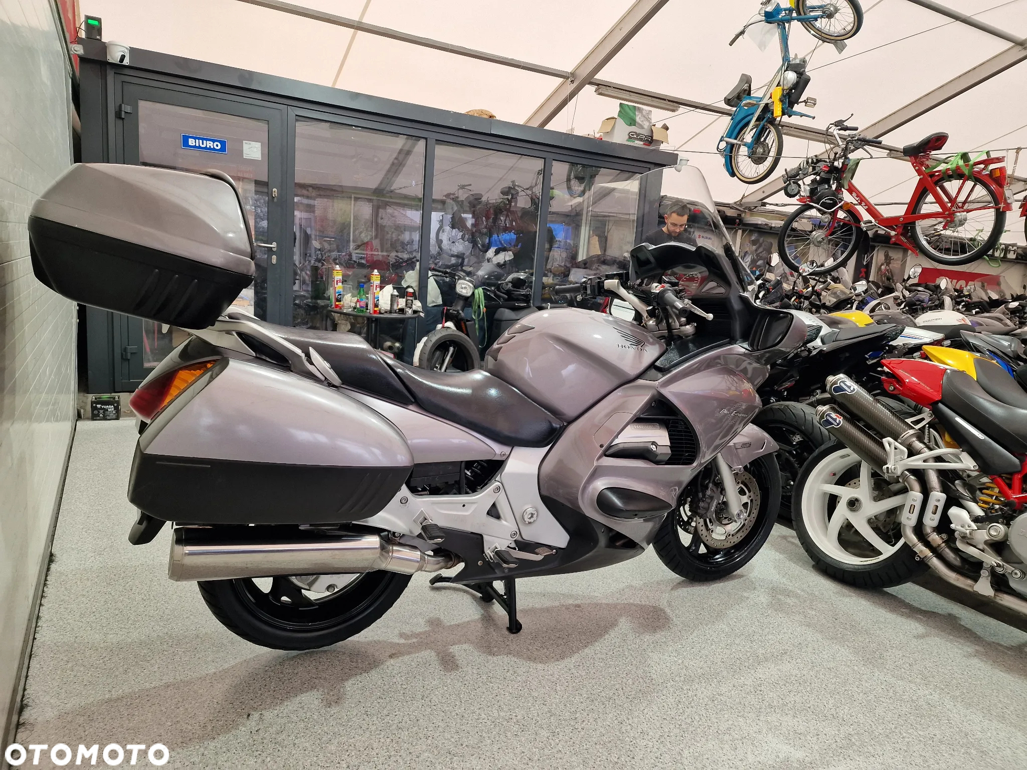 Honda ST - 11