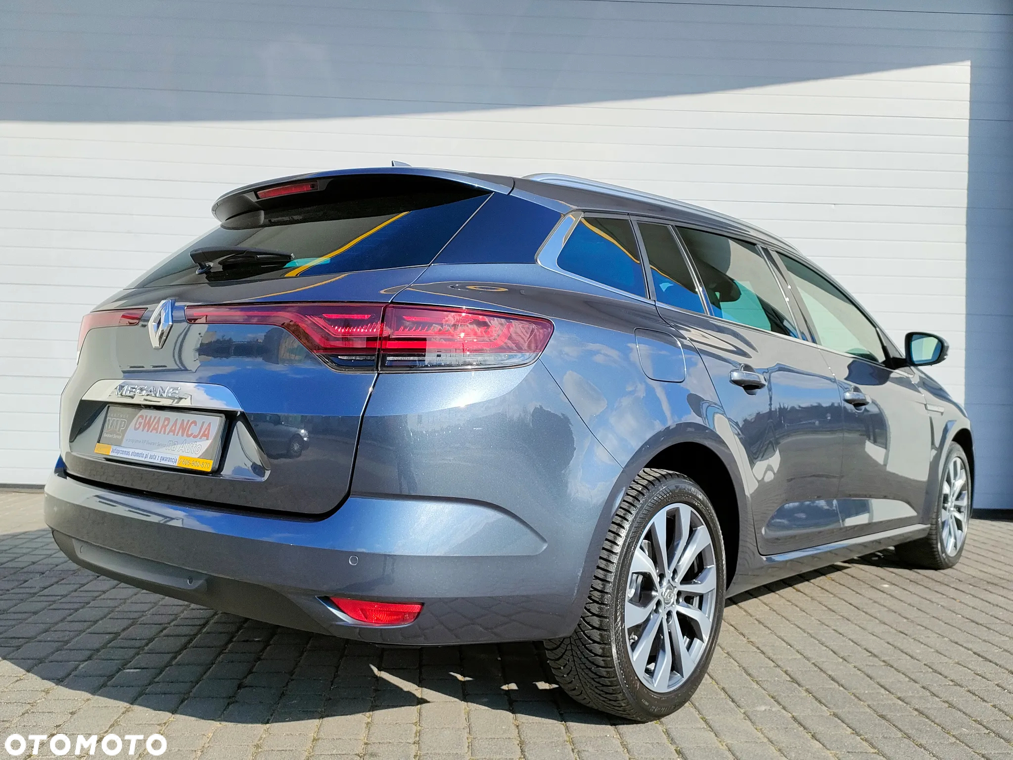 Renault Megane Grandtour TCe 140 GPF INTENS - 36