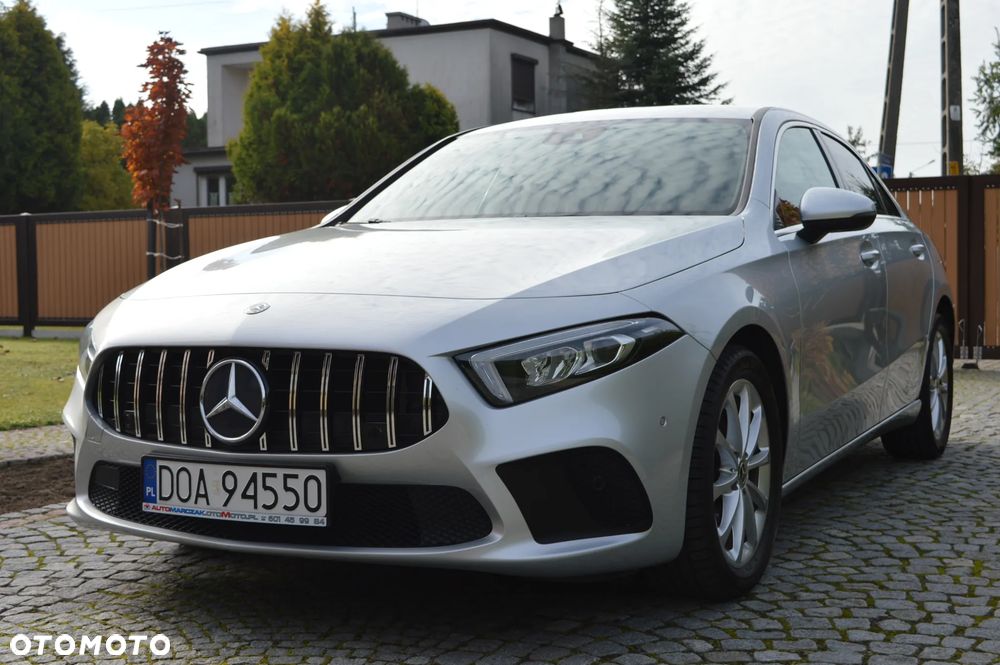 Mercedes-Benz Klasa A 180 d Progressive 7G-DCT - 4
