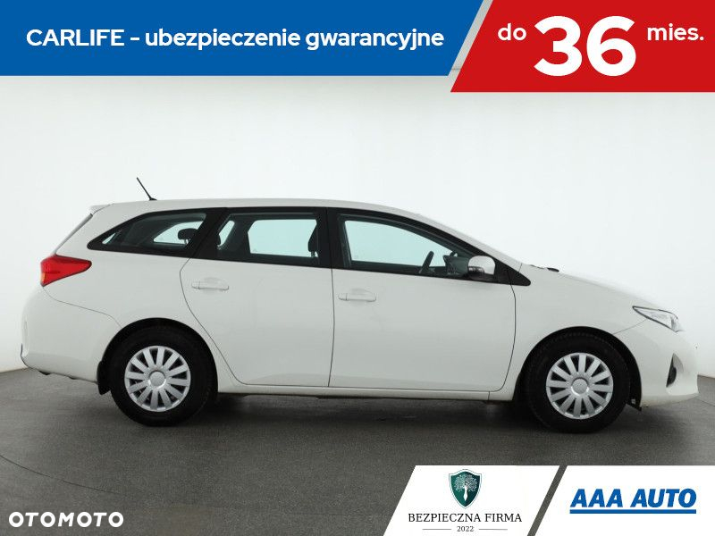 Toyota Auris - 7