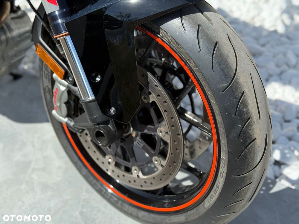 KTM Super Duke - 21