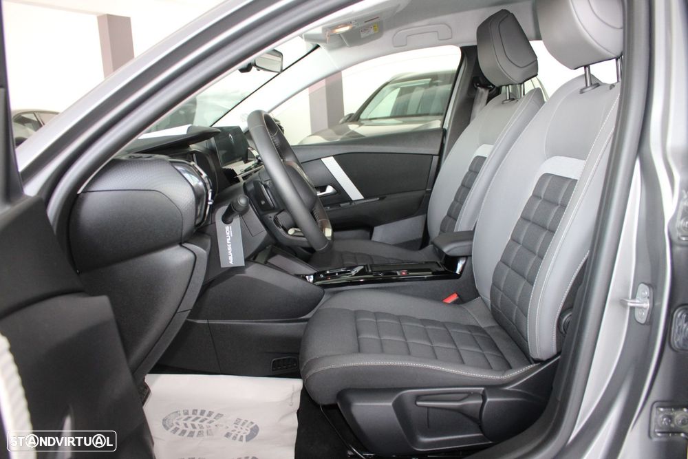 Citroën C4 X 1.2 Hybrid Plus e-DSC6 - 7