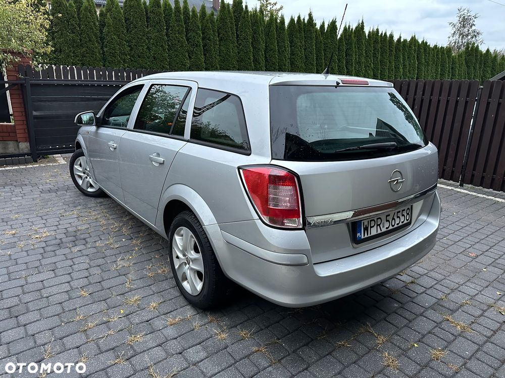 Opel Astra - 9