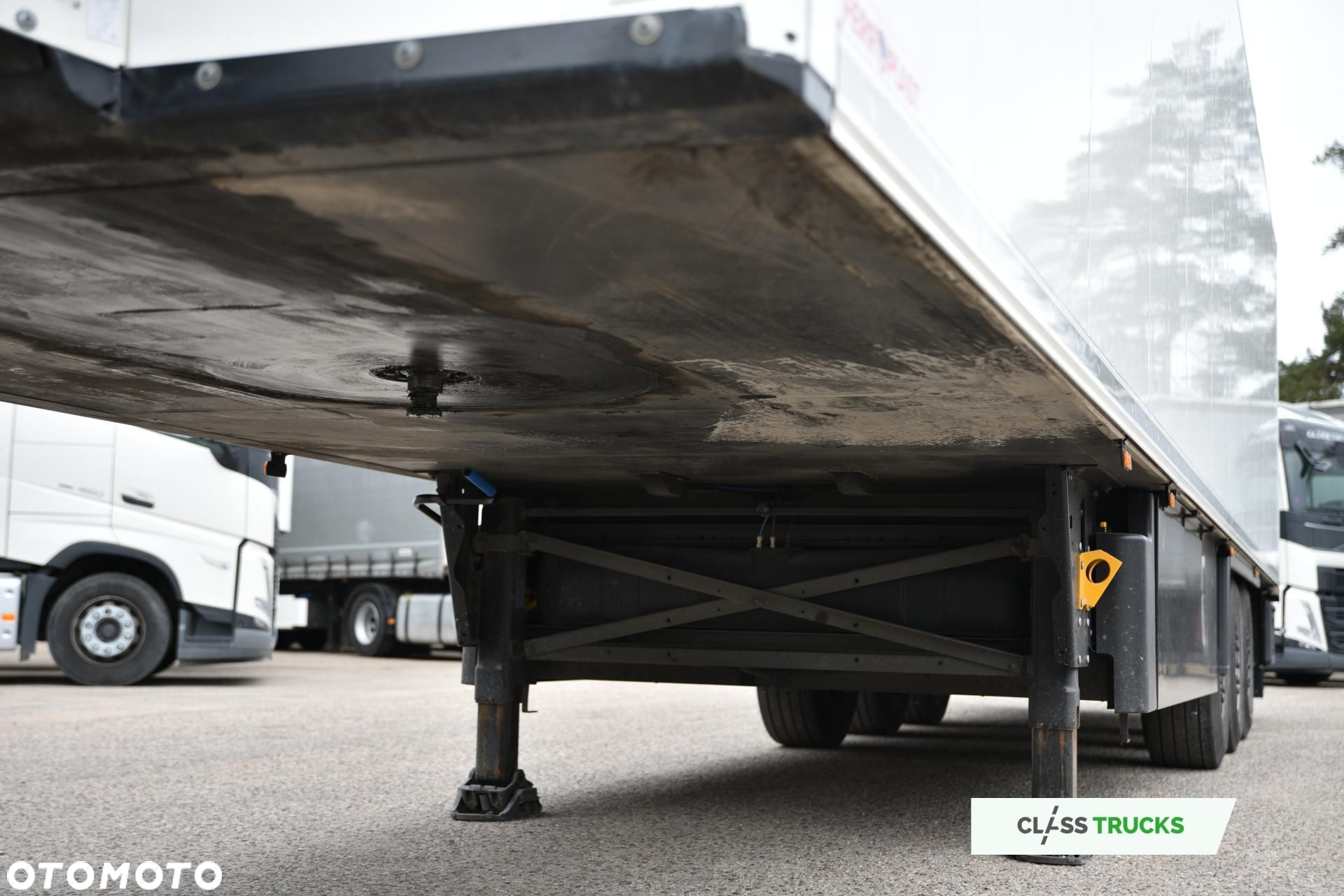 Schmitz Cargobull SKO FP 60 ThermoKing SLXi 300 - 15