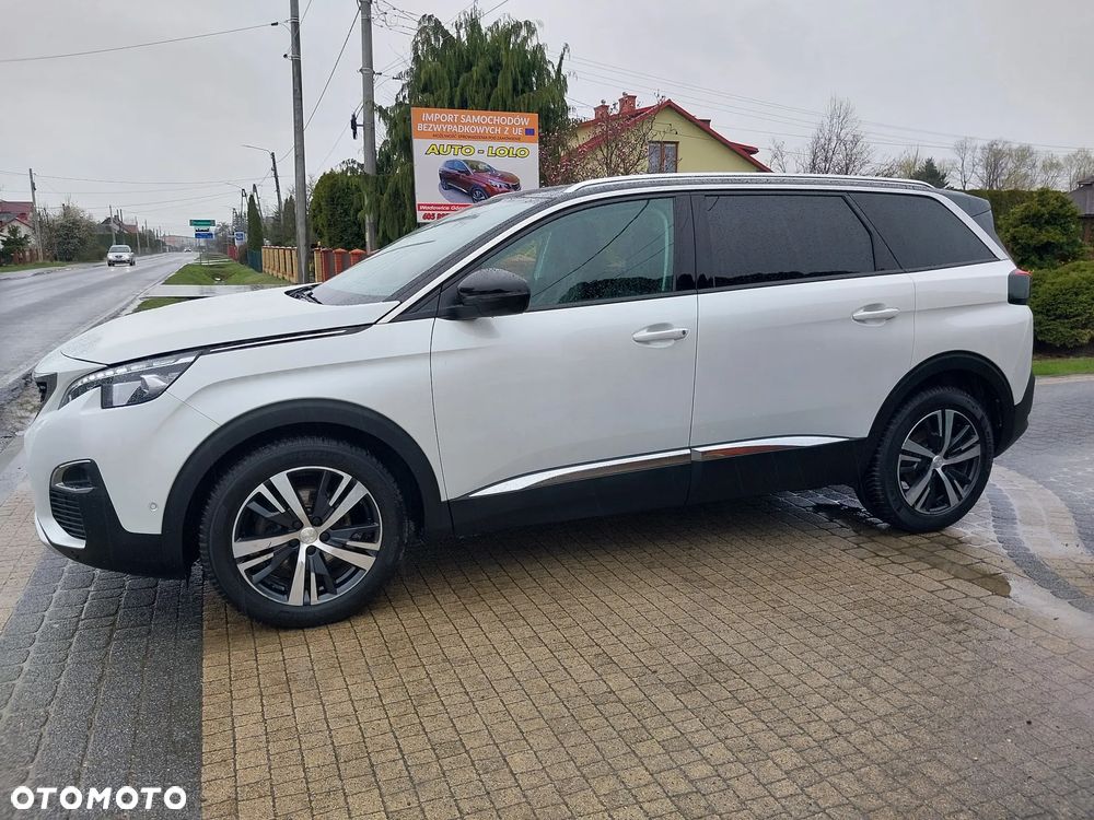 Peugeot 5008 - 3