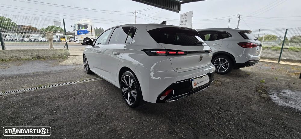 Peugeot 308 BlueHDi 130 EAT8 Allure - 9