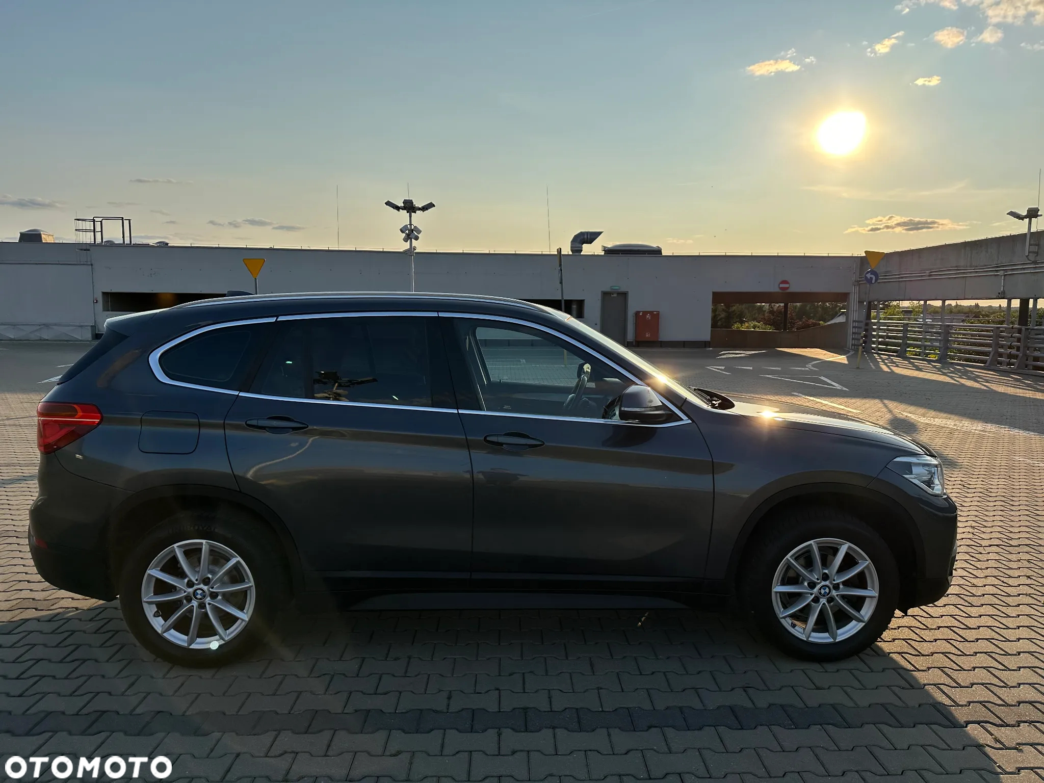 BMW X1 sDrive16d Advantage - 7
