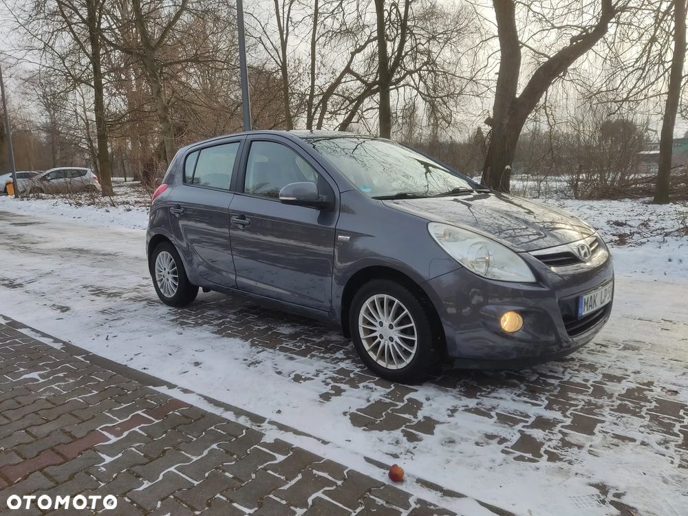 Hyundai i20 1.2 FIFA WM Edition - 3