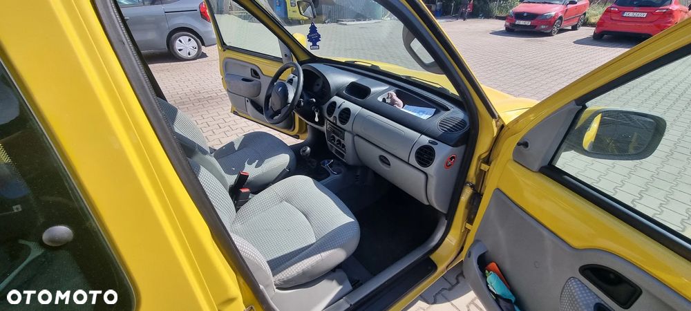 Renault Kangoo 1.2 16V 75 Campus - 19