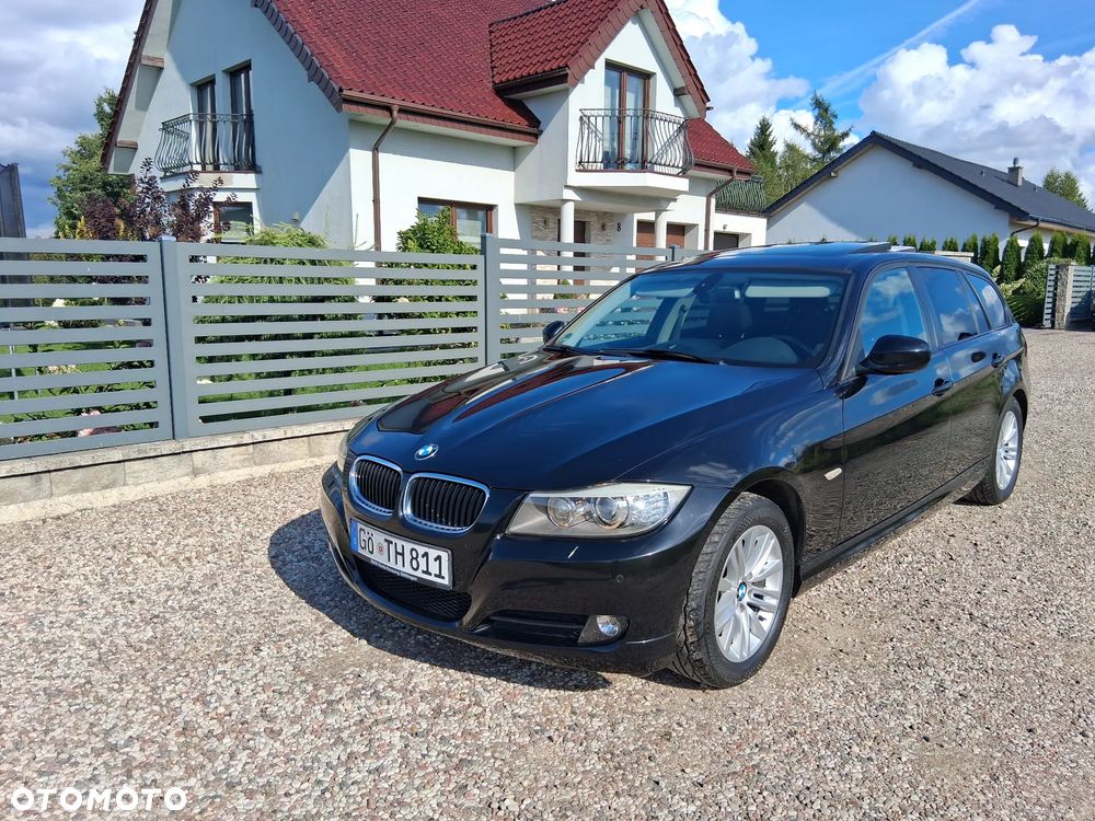 BMW Seria 3 318i Edition Lifestyle - 1