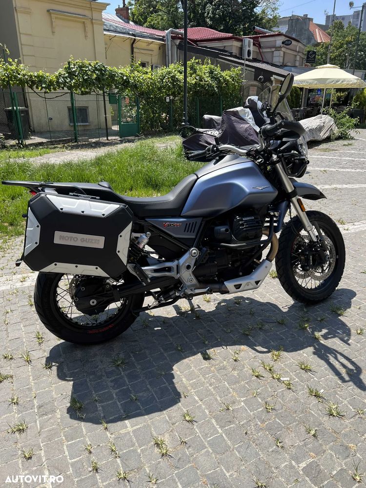 Moto Guzzi V85 TT Tutto Terreno - 1