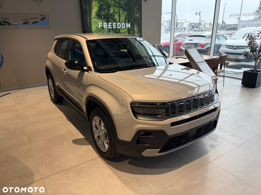 Jeep Avenger 1.2 T3 mHEV Altitude FWD eDCT6 - 1