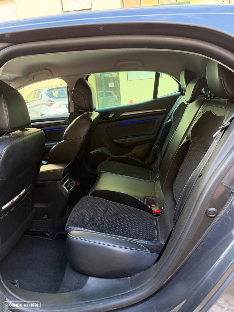 Renault Mégane ENERGY dCi 110 INTENS — fotografia 16