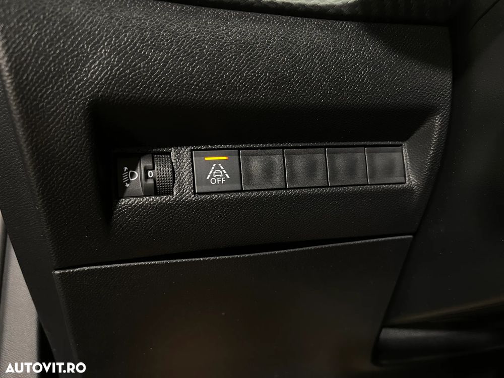 PEUGEOT 2008 2022 — imagine 22