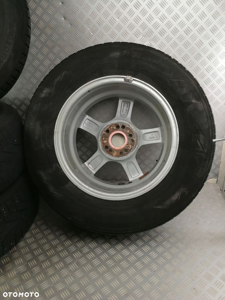 16X7 5X114,3 ET45 felgi aluminiowe 225/70R16 zima SUZUKI GRAND VITARA II 2 - 10