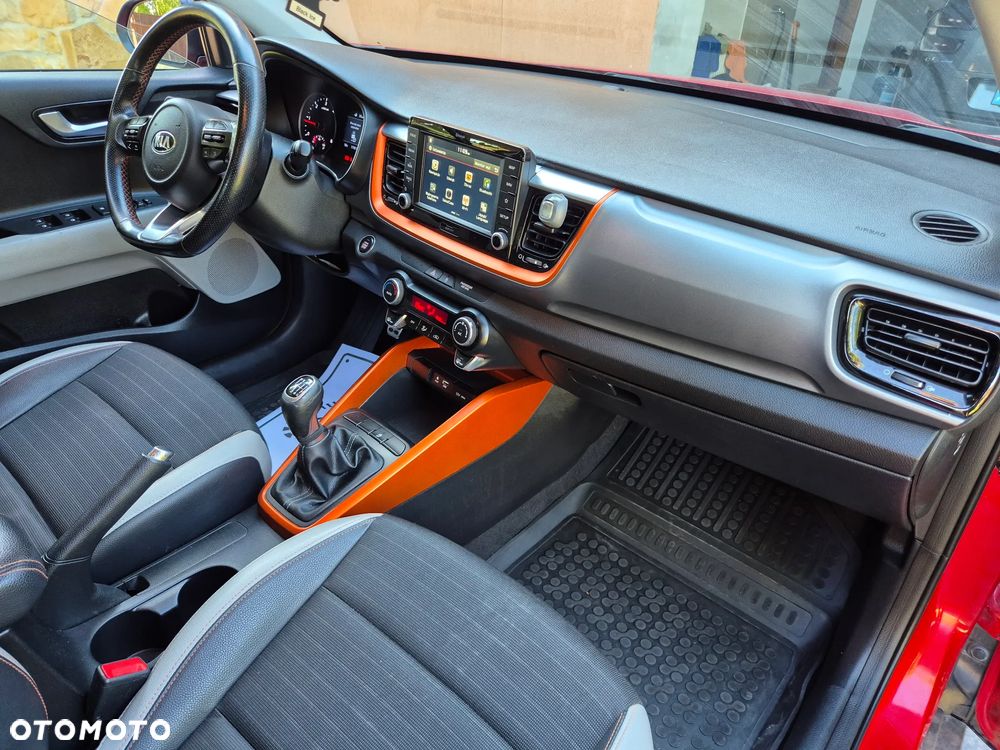 Kia Stonic 1.6 CRDi Platinum Edition - 20