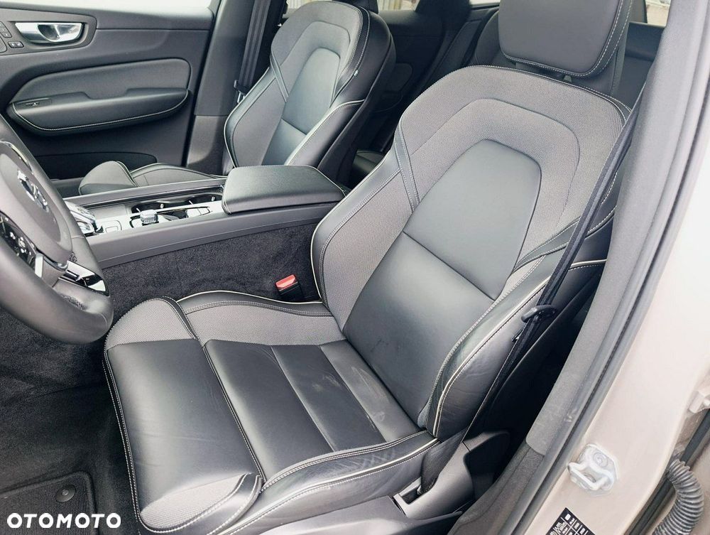Volvo XC 60 - 10