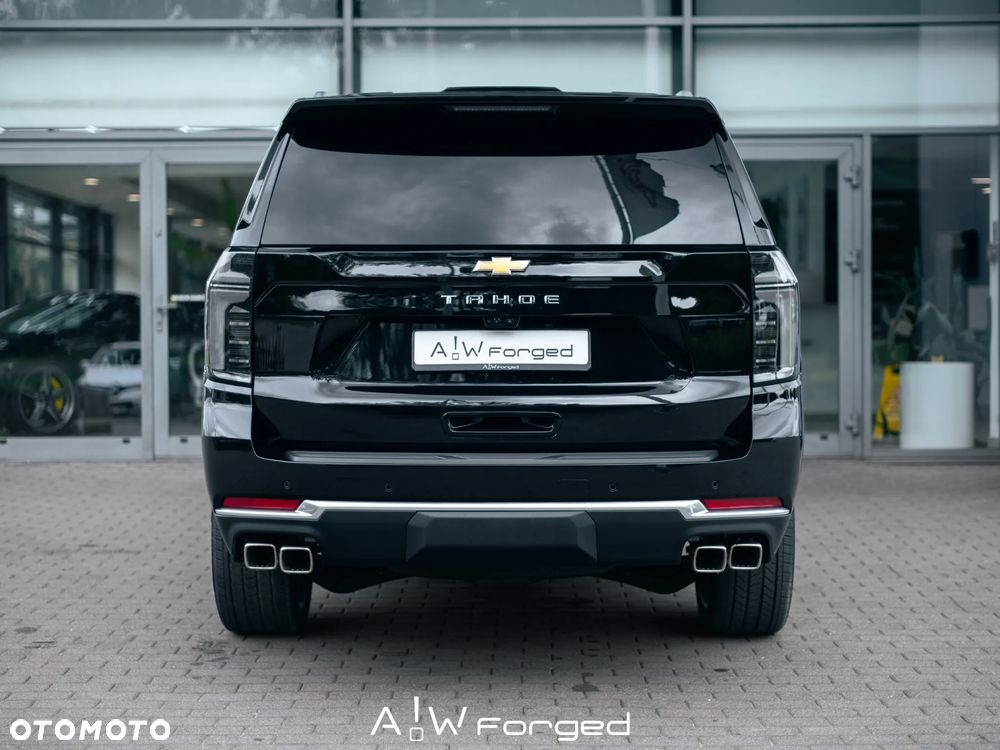 Chevrolet Tahoe - 10