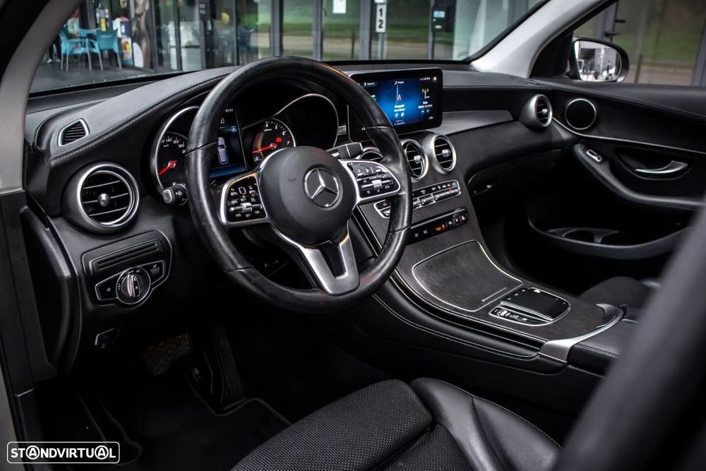 Mercedes-Benz GLC 300 e 4Matic - 21