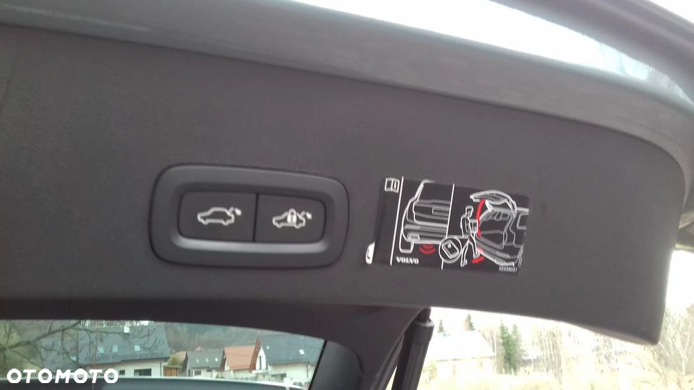 Volvo XC 40 - 26