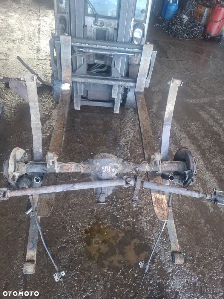 MOST TYLNY DYFER TYŁ FIAT 125P SEDAN 1.5 BENZYNA Z RESORAMI - 2