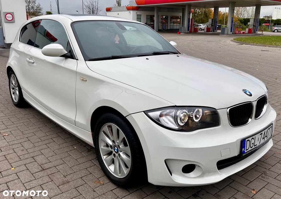 BMW Seria 1 120d DPF Edition Sport - 1